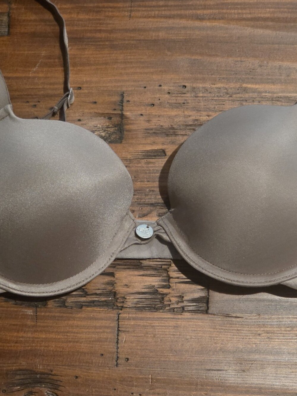 DKNY Molded T-Shirt Bra in Taupe 32B